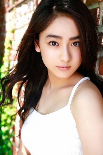 白衣女巨胸喷奶水视频www冈